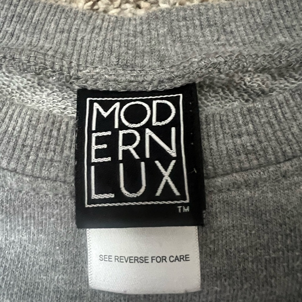 Modern Lux Gray California Crewneck Sweatshirt - Picture 2 of 3